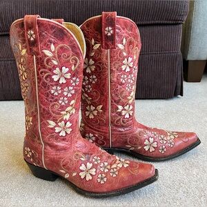 Shyanne 10 M  Floral EMBROIDERED Western Cowboy Cowgirl Boots
